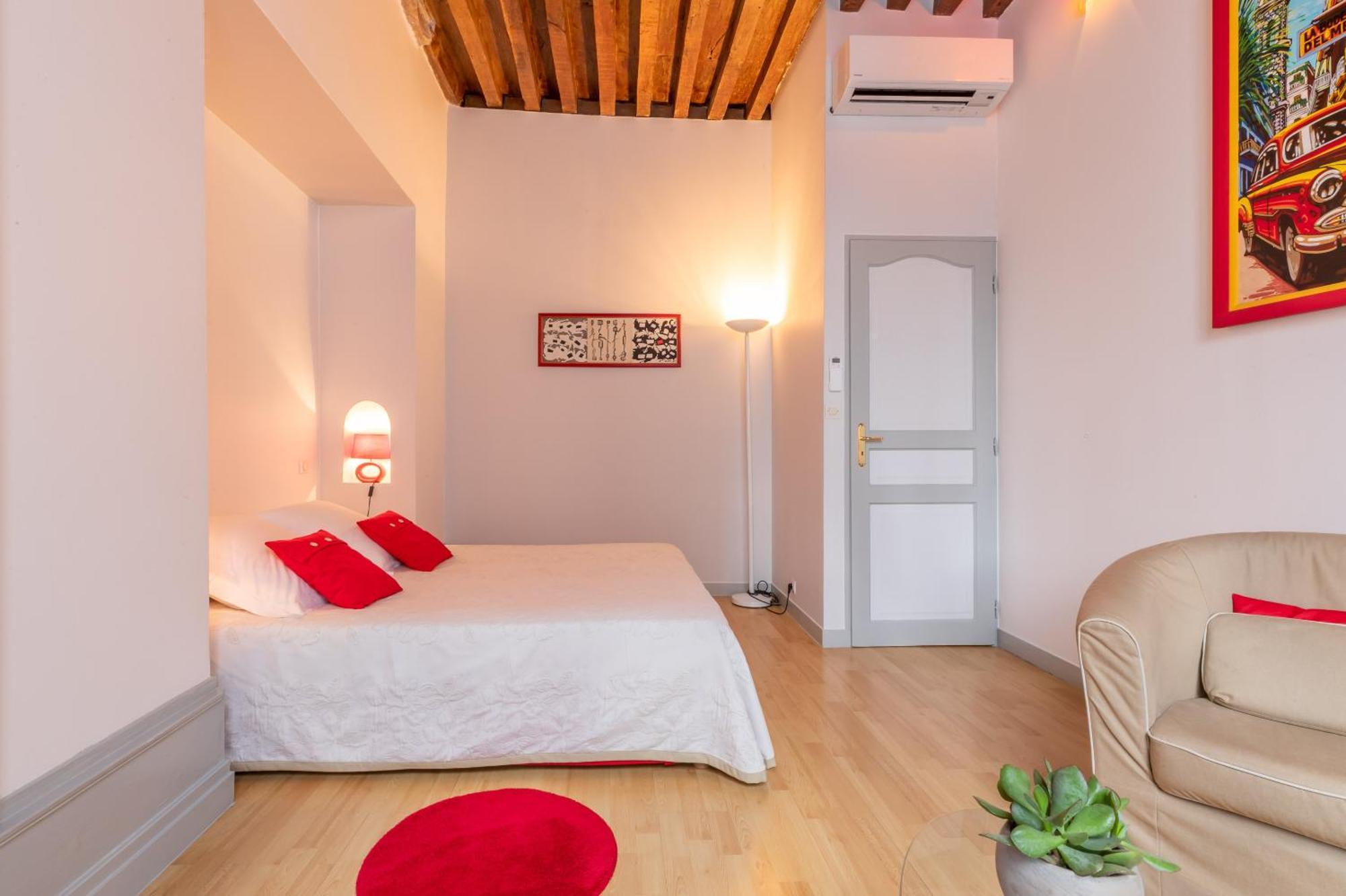 Residence Beaune Sweet Home, 4 Appartements D'Exception Avec Parking Inclus Стая снимка