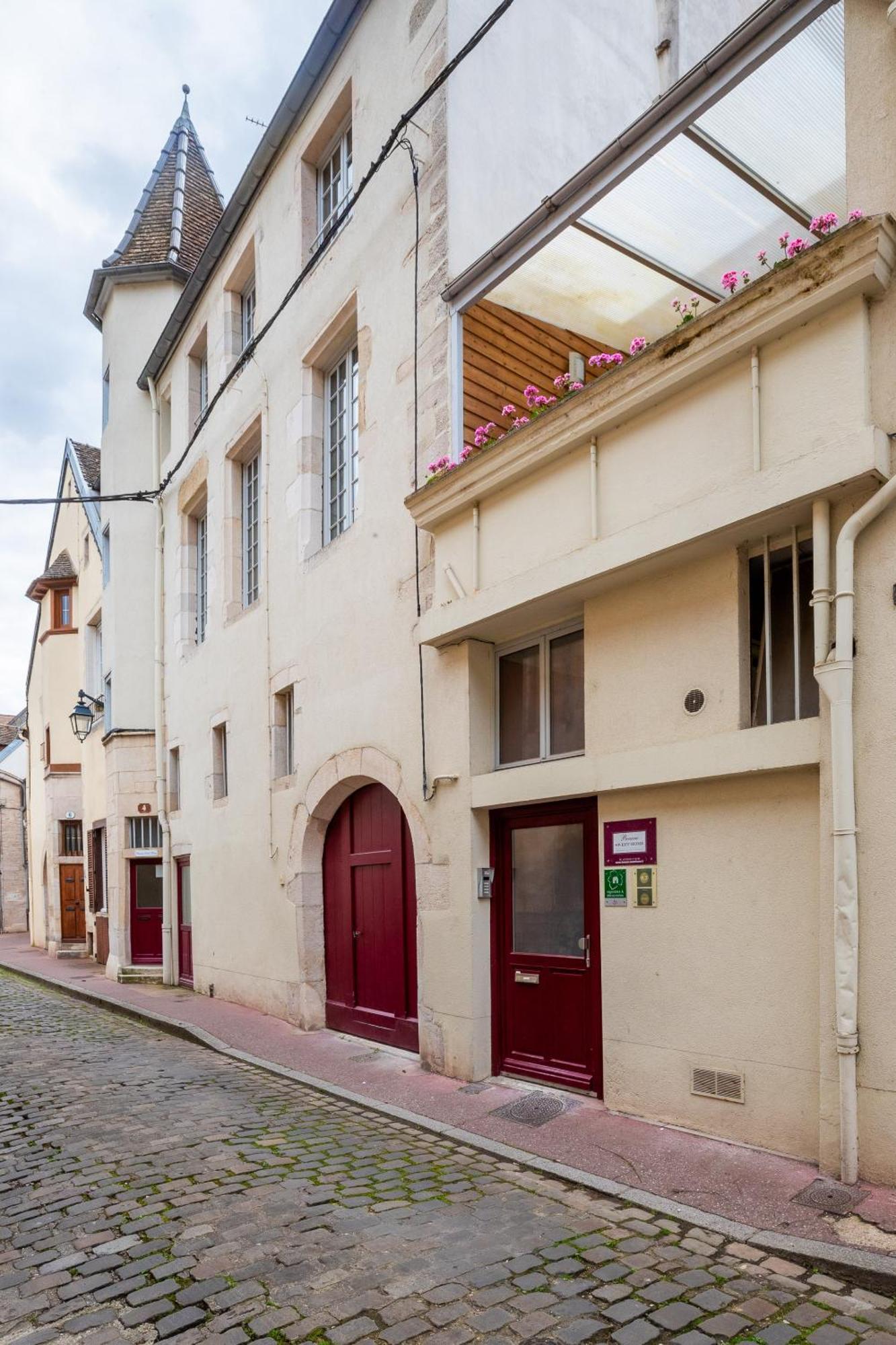 Residence Beaune Sweet Home, 4 Appartements D'Exception Avec Parking Inclus Екстериор снимка
