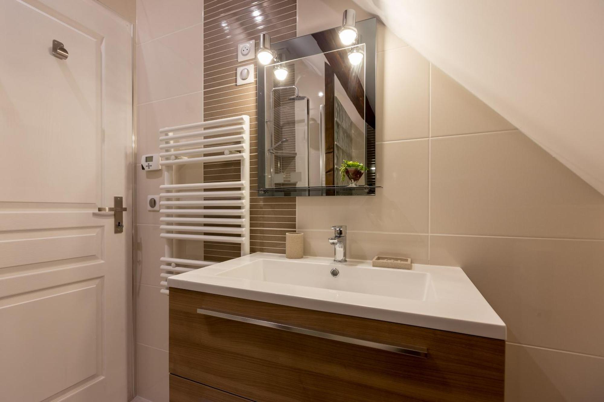Residence Beaune Sweet Home, 4 Appartements D'Exception Avec Parking Inclus Стая снимка